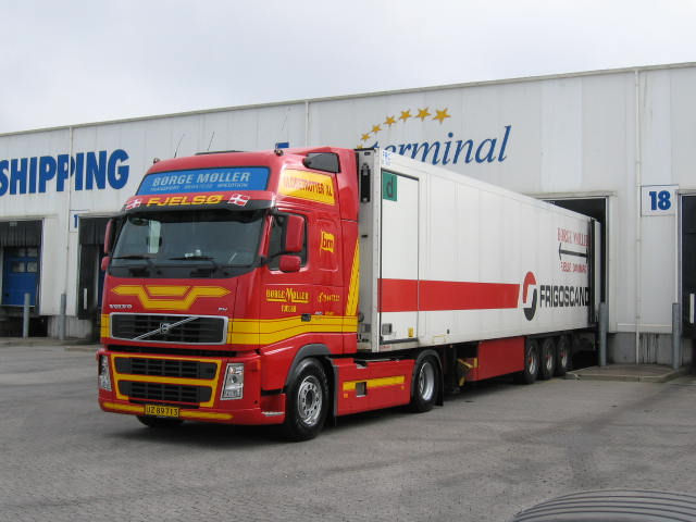 Volvo-FH-480-Moeller-Thomsen-090307-05.jpg