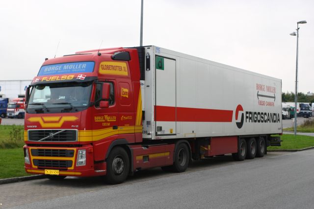 Volvo-FH12-460-Moeller-Thomsen-191004-2.jpg