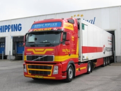 Volvo-FH-480-Moeller-Thomsen-090307-04