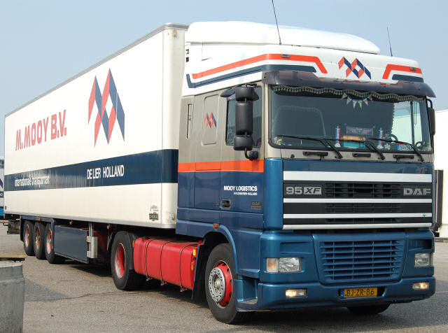 DAF-95-XF-430-Mooy-vMelzen-020407-01.jpg