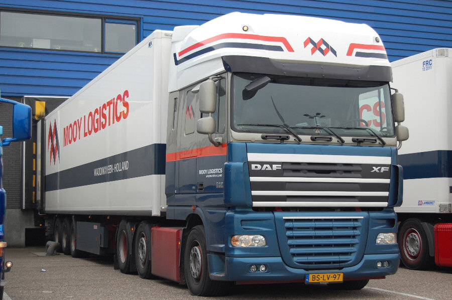 DAF-XF-105-Mooy-vMelzen-271007-05.jpg