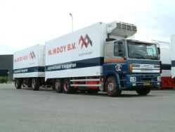 DAF-85-CF-380-vMelzen-041005-01