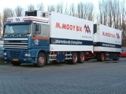 DAF-95-XF-Mooy-vMelzen-290105-06