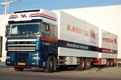 DAF-XF-95480-Mooy-vMelzen-161208-01