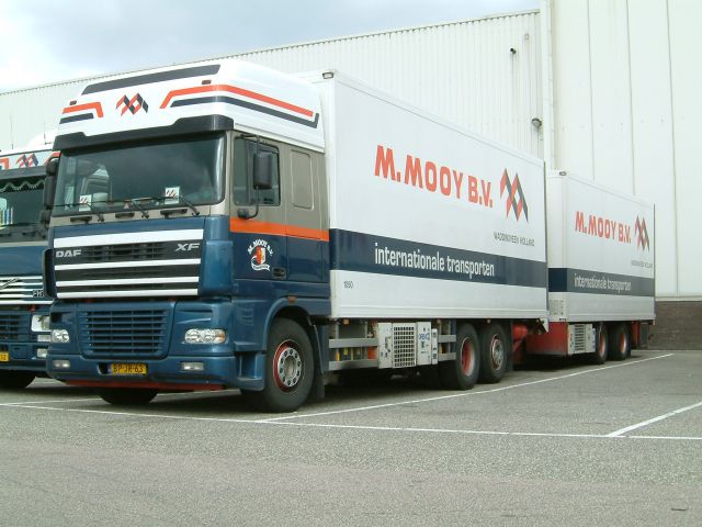 DAF-XF-Mooy-vMelzen-041005-04.jpg