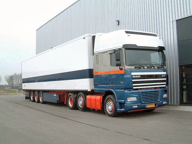 DAF-XF-Mooy-vMelzen-060606-01.jpg