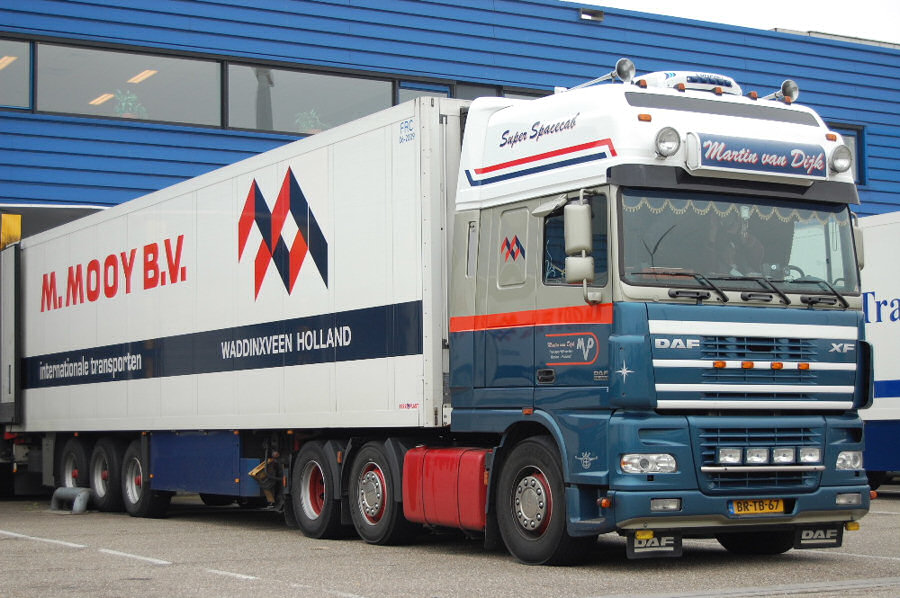 DAF-XF-Mooy-vMelzen-271007-01.jpg