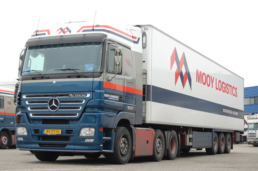 MB-Actros-MP2-Mooy-vMelzen-271007-02.jpg