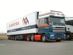 DAF-XF-Mooy-vMelzen-060606-06