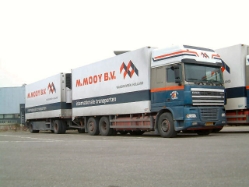DAF-XF-Mooy-vMelzen-060606-10