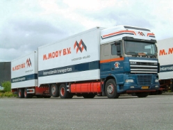 DAF-XF-Mooy-vMelzen-210506-03