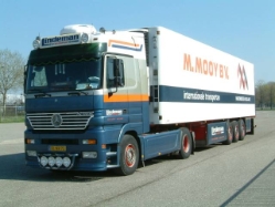 MB-Actros-Lindemann-Mooy-vMelzen-040405-01