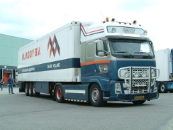 Volvo-FH12-Mooy-vMelzen-080605-01