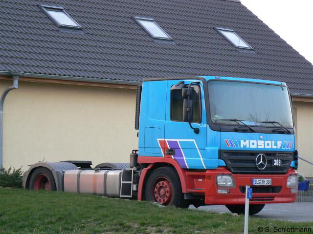 MB-Actros-MP2-Mosolf-Schlottmann-010407-01.jpg - S. Schlottmann
