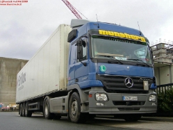 MB-Actros-MP2-1841-Munsberg-Voss-040408-11