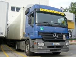 MB-Actros-MP2-1841-Munsberg-Voss-180507-05