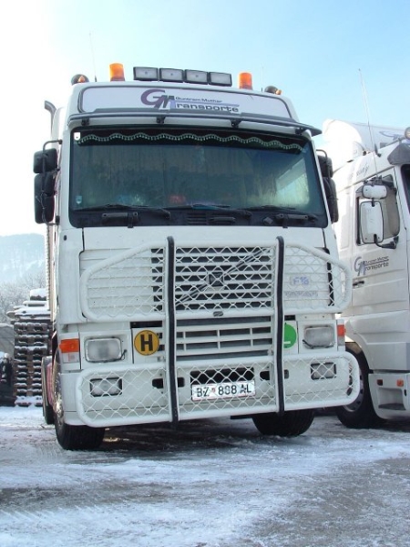 Volvo-F10-SZM-Muther-(Ben)-1203-1-H.jpg - Ben
