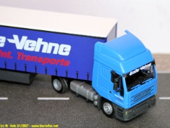 Iveco-EuroStar-Grosse-Vehne-290107-05