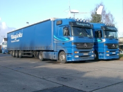 MB-Actros-Naujoks-Schimana-221204-1