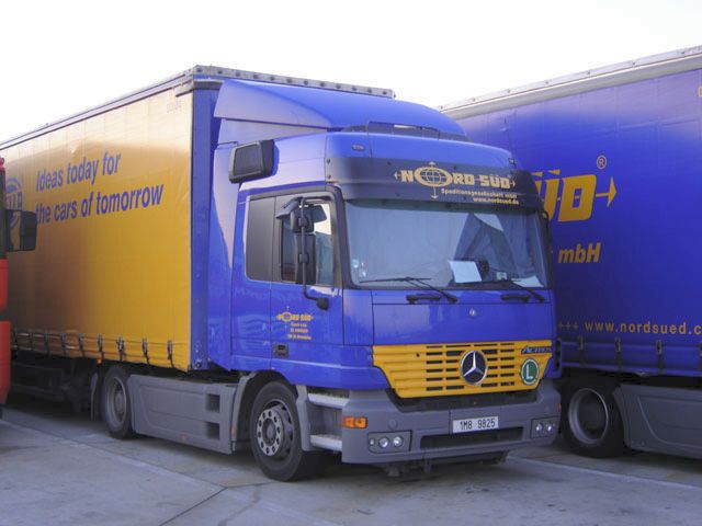MB-Actros-Nord-Sued-Gleisenberg-241105-02.jpg - A. Gleisenberg