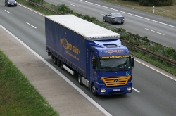 MB-Actros-MP2-Nord-Sued-Bornscheuer-041010-02