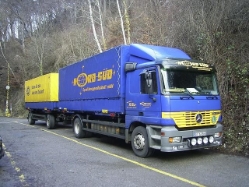 MB-Actros-Nord-Sued-Wiecken-010305-01