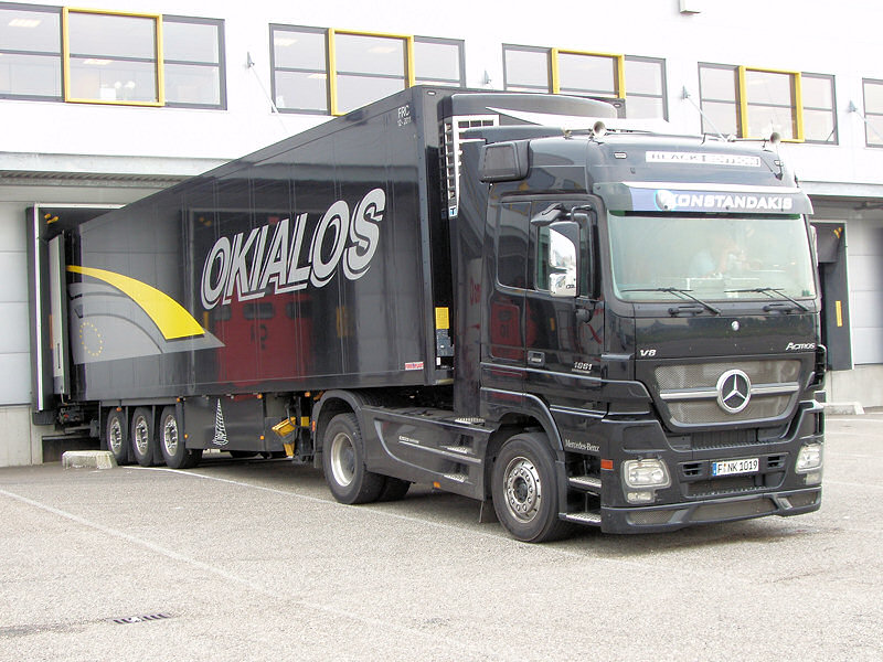 MB-Actros-1861-BE-Okialos-Holz-310807-01.jpg - Frank Holz