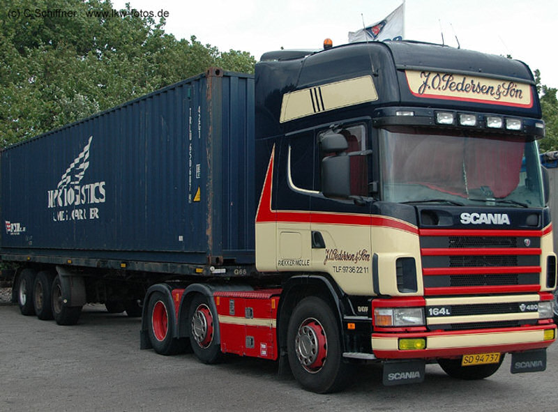 Scania-164-L-480-JO-Pedersen-Schiffner-131107-01.jpg - Carsten Schiffner