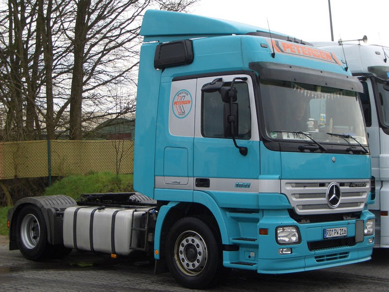 MB-Actros-MP2-1841-Petersen-Behn-170308-09.jpg - W. Behn