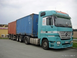MB-Actros-MP2-1841-Petersen-Mittendorf-250411-02