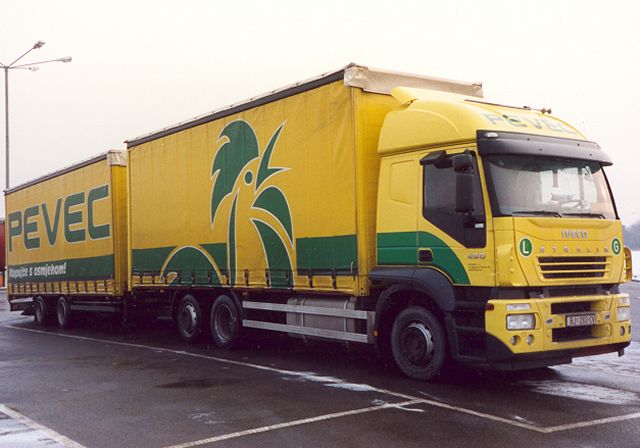 Iveco-Stralis-AT-260S43-Pevec-Senzig-100405-01.jpg - Michael Senzig