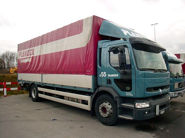Renault-Premium-Planzer-(Petelrin)-0104-1.jpg - Daniel Peterlin