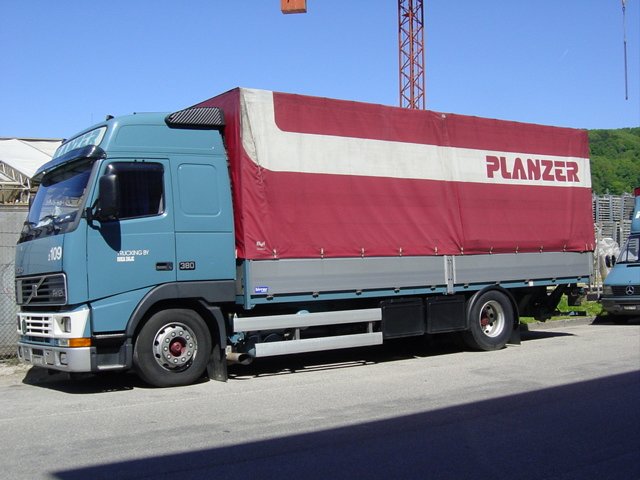 Volvo-FH12-380-Pflanzer-(Hefele).jpg - Martin Hefele