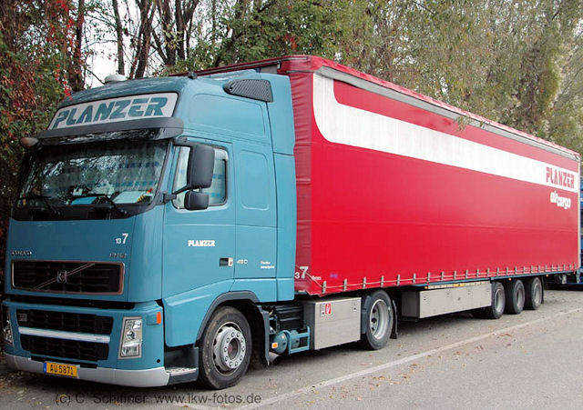Volvo-FH12-420-Planzer-Schiffner-200107-01.jpg - Carsten Schiffner