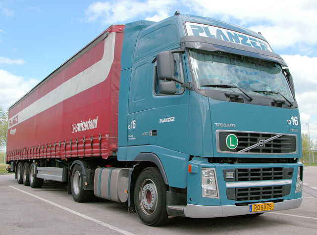Volvo-FH12-460-Planzer-Schiffner-180806-02.jpg - Carsten Schiffner