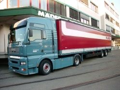 MAN-TG-460-A-XXL-PLSZ-Planzer-(Peterlin)-0104-1