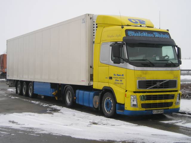 Volvo-FH12-420-Priebs-Reck-020405-01.jpg - Marco Reck