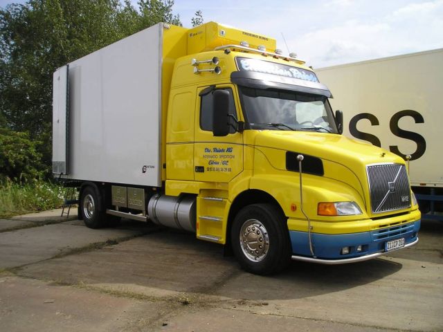 Volvo-NH12-Priebs-Reck-020904-1.jpg - Marco Reck