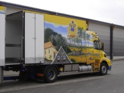 Volvo-NH12-Priebs-Gleisenberg-310706-02