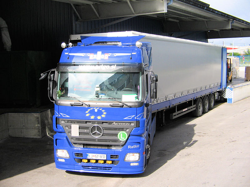 MB-Actros-MP2-1848-Prigo-Husic-280707-05.jpg - Dino Husic