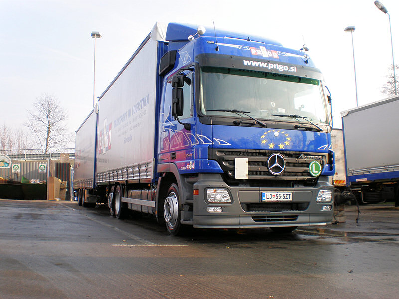 MB-Actros-MP2-2541-Prigo-Husic-280108-01.jpg - Dino Husic