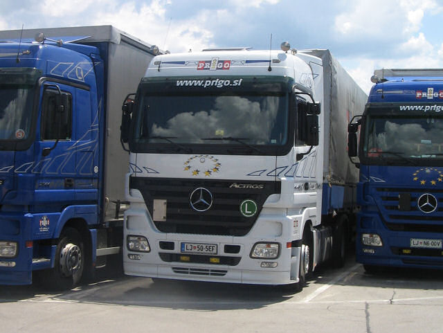 MB-Actros-MP2-weiss-Prigo-Prigo-100707-01.jpg - Dino Husic
