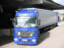 MB-Actros-MP2-1848-Prigo-Husic-280707-05