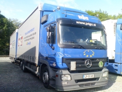 MB-Actros-MP2-2544-Prigo-Husic-230508-01