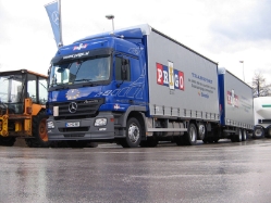 MB-Actros-MP2-2544-Prigo-Husic-260507-01