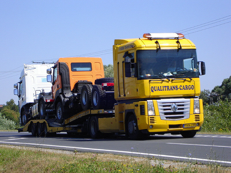 Renault-Magnum-Qualitrans-Cargo-Halasz-270707-01.jpg - Tamas Halasz