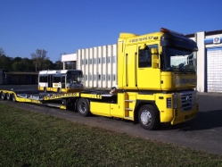 Renault-Magnum-Qualitrans-Lajos-200307-02-HUN