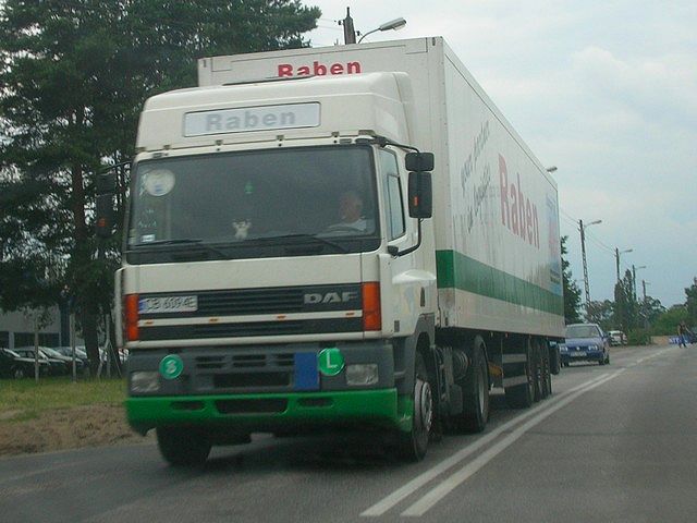DAF-85-CF-Raben-Skrzypczak-270705-03.jpg - Krzysztof Skrzypczak