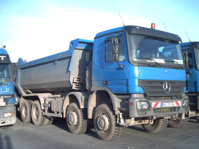 MB-Actros-MP2-4144-Reinert-Borlik-180207-01.jpg - Tim Borlik