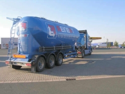 Scania-124-L-420-Reinert-Kellers-311005-03